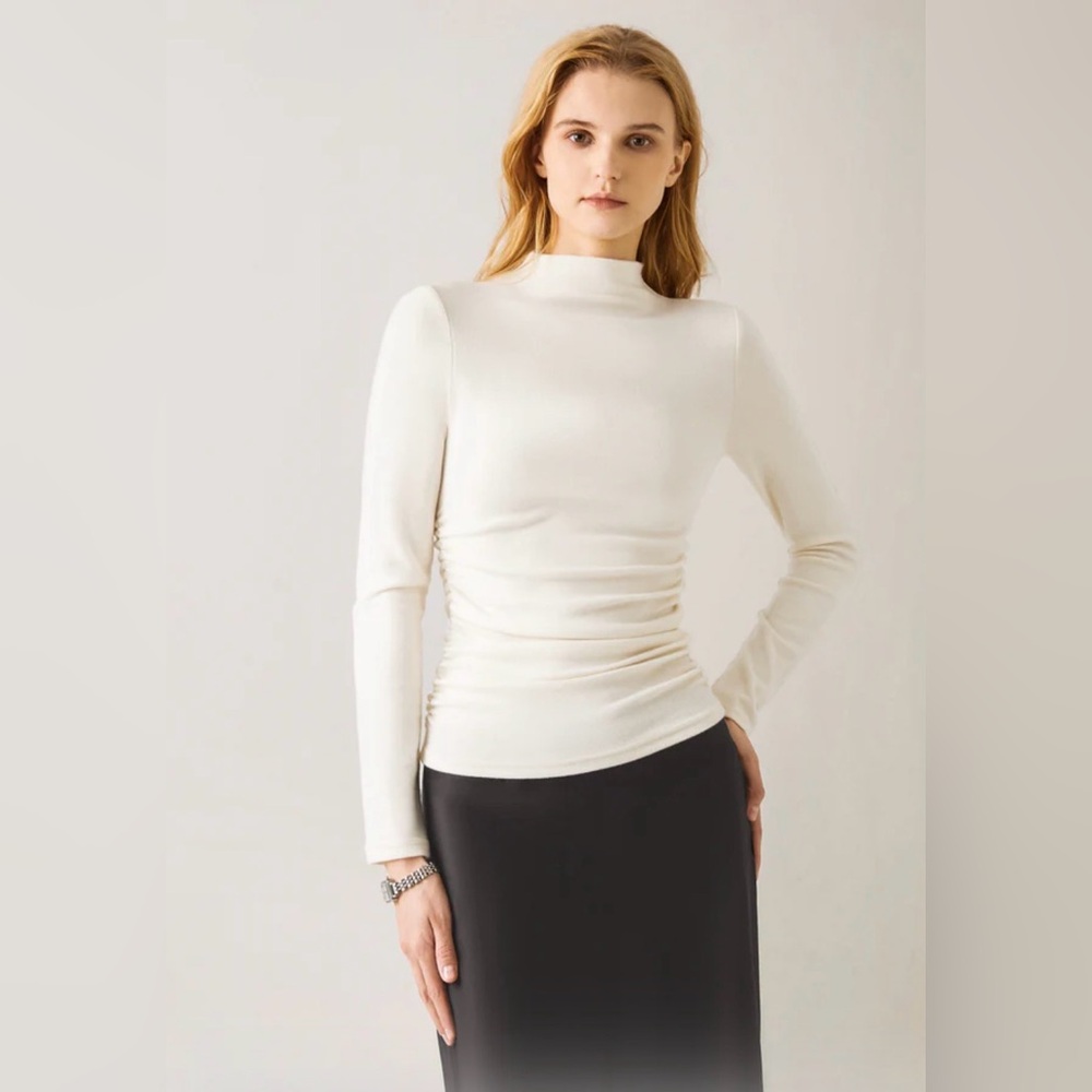 OGL Top Size S NEW ProWarm Thermal Ruched Sides Tuckable Mockneck Autumn-Orange